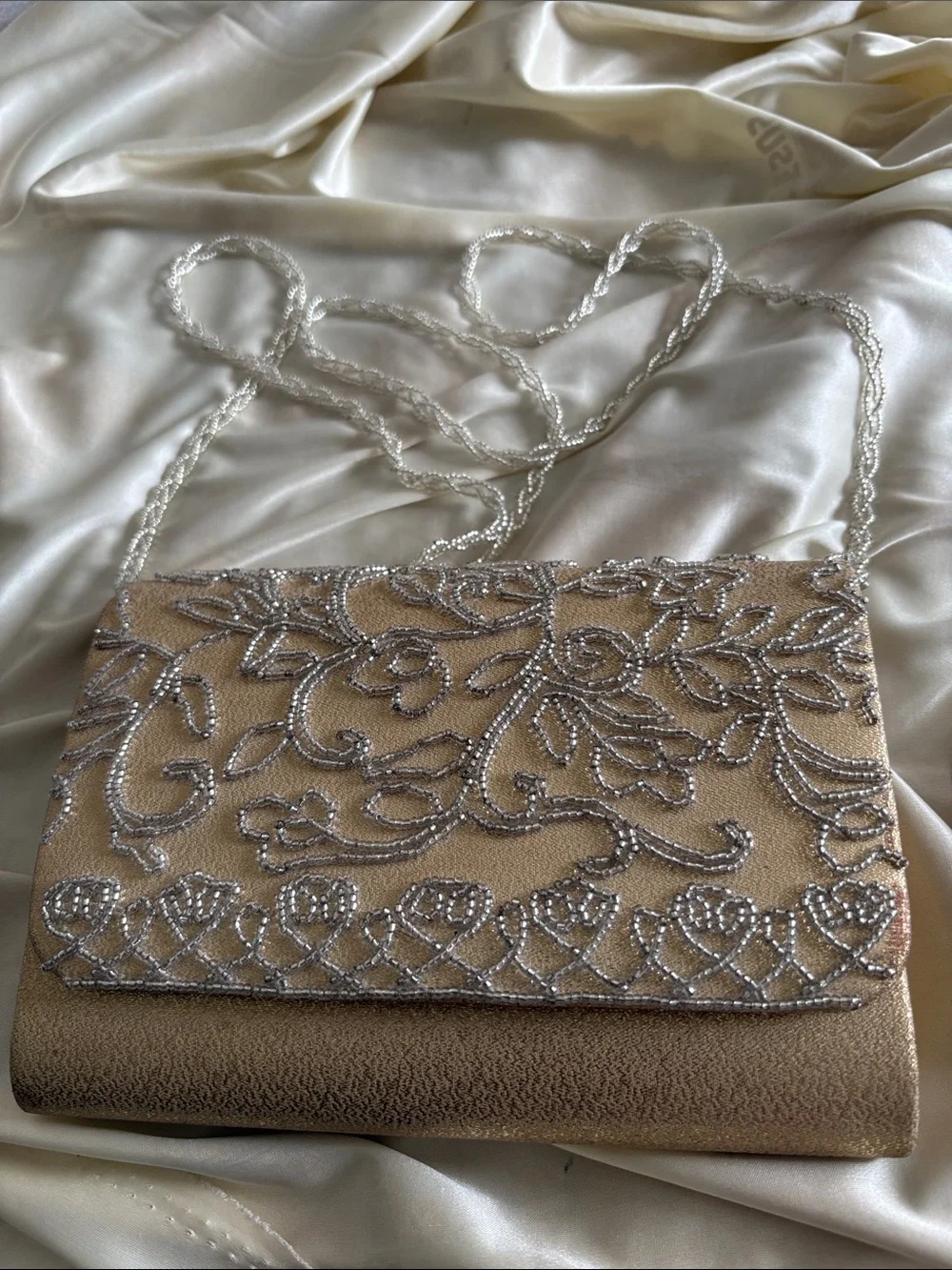 Le Regate Gols Beaded Shoulder or Clutch Purse